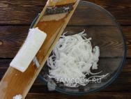 Daikon salata s jabukom i mrkvom Kako pripremiti salatu od daikona i mrkve